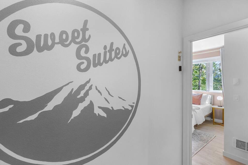 Kenny'S Sweet Suite - 84 Walkscore Seattle Exterior photo
